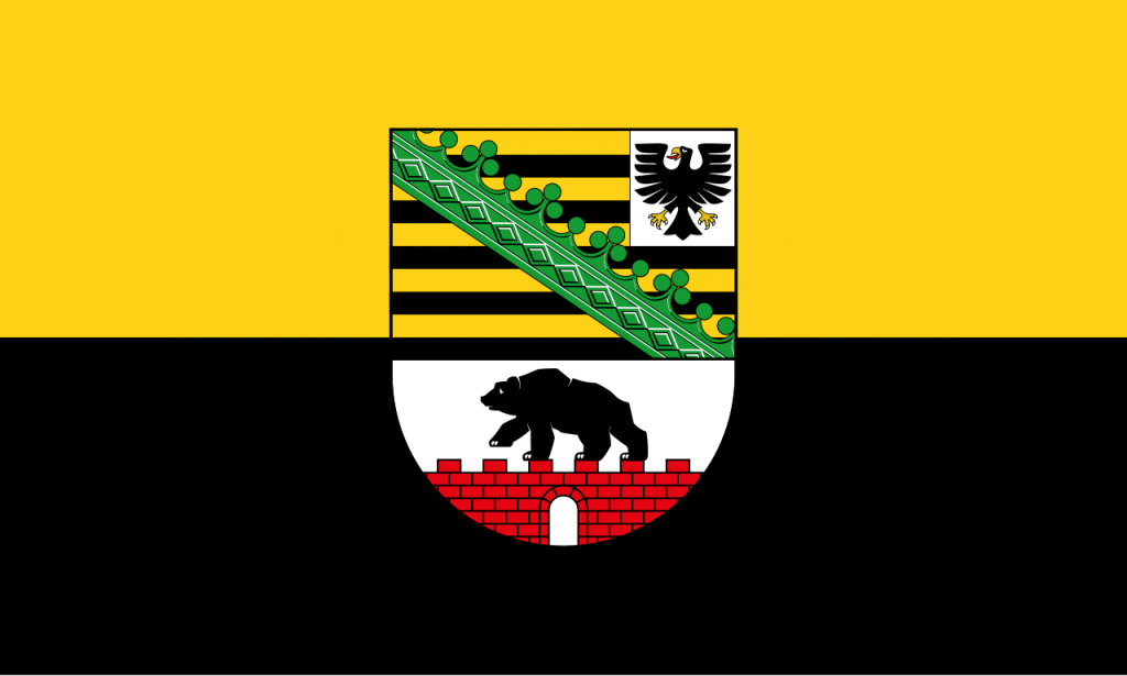 VONFAHNE Sachsen-Anhalt mit Wappen